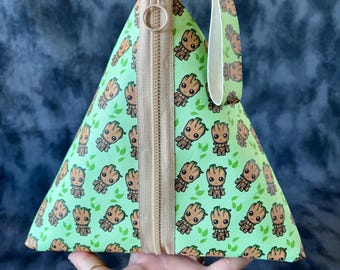 Triangle Bag - Baby Groot