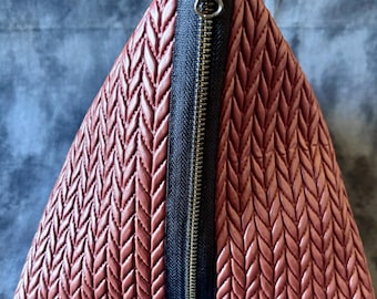 Triangle Bag - Knit Print Brown