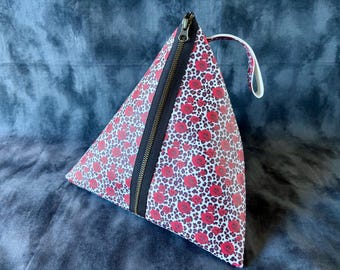 Triangle Pouch - Leopard & Roses (Large)