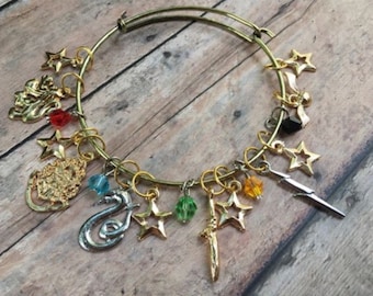 Stitch Marker Bracelet - Hogwarts