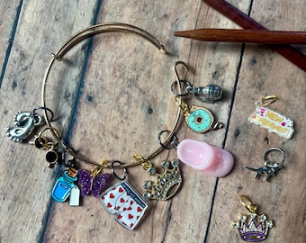 Stitch Marker Bracelet - Dungeon Crawler Carl