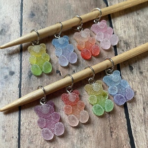 Gummy Bear Stitch Markers in a Mason Jar Pouch, knit stitch marker set for your knitting project bag