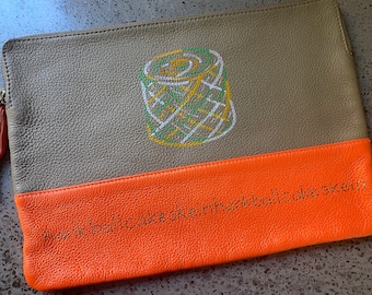 Knitting Project Bag, Handpainted Leather Zipper Bag - Yarn Cake