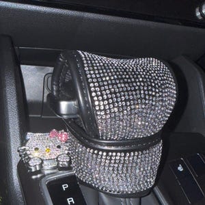 Ultra bling Auto Gear Shift Knob Cover, Car Knob  Bling Rhinestones, Universal Vehicle Decoration ice Silver