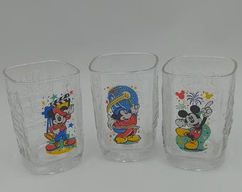 ヴィンテージ 2000 マクドナルド ディズニー ガラス タンブラー ミッキーマウス ミレニアム セレブレーション ドリンクカップ 3個