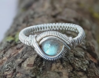 Labradorite sterling silver wire ring. Labradorite ring, Wire wrapped ring,unique ring,elven ring, sterling silver ring, elf ring,wire ring