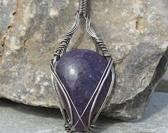 Lepidolite silver wire pendant. Wire wrapped pendant, Lepidolite pendant, wire wrap jewelry, crystal pendant, wire necklace,gemstone pendant