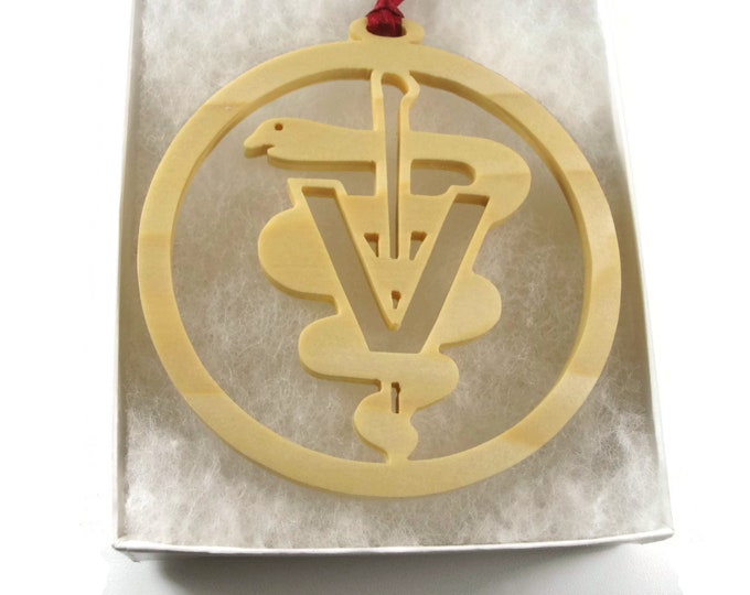 Veterinarian Christmas Ornament Handmade From Birch Wood By KevsKrafts BN-002-5