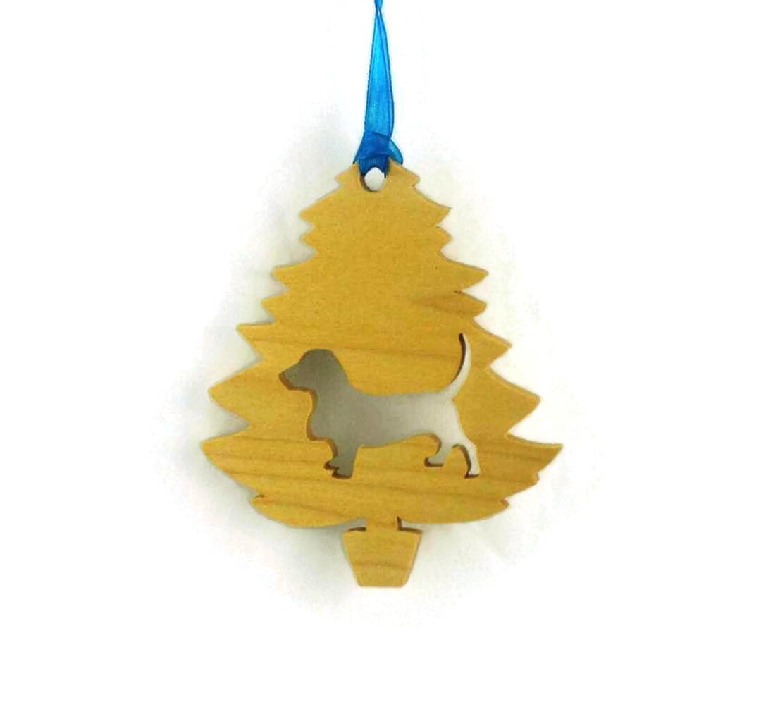 Basset hound christmas tree