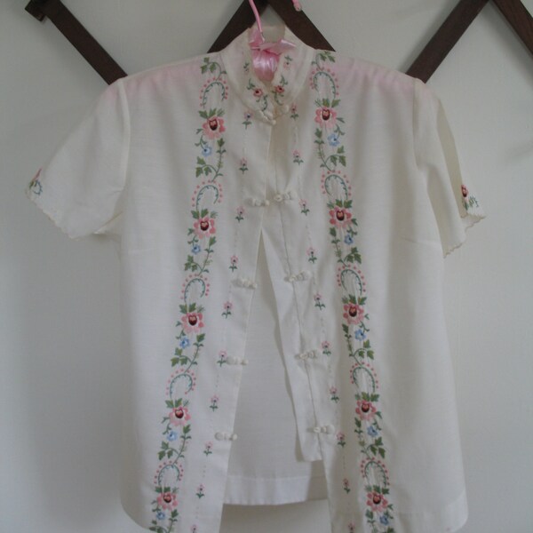 1950's Asian Blouse, Shirt, Embroidered Flowers