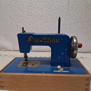 Kayanee Sew Master Toy Sewing Machine - Etsy