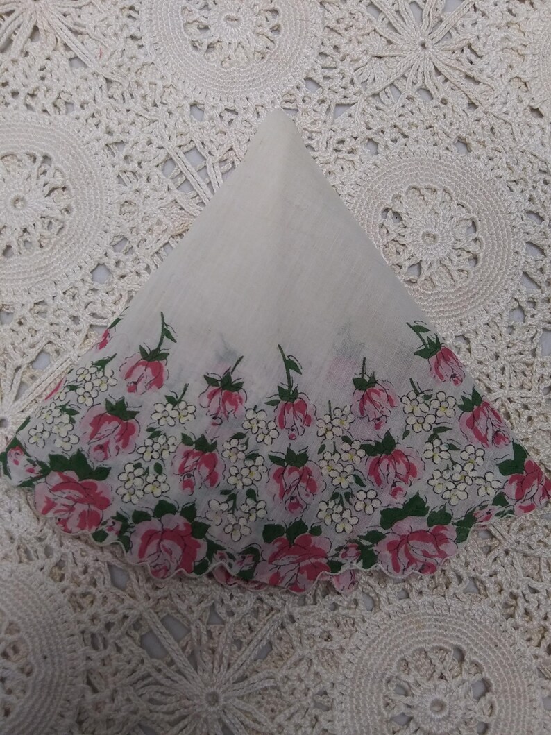 Vintage Handkerchief, Pink Rose Round Hankie - Etsy