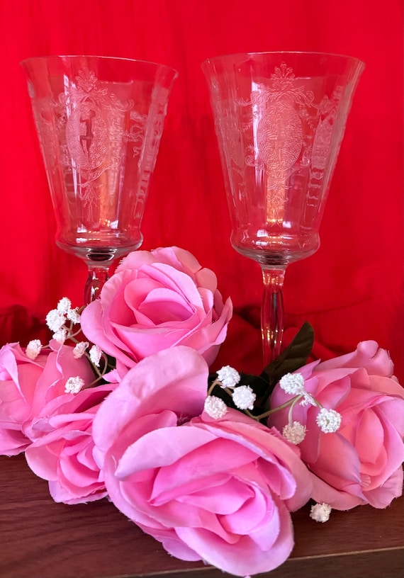 RARE  Morgantown “Sunrise Medallion” Etched Crystal Goblets – Set of 2 – Vintage 1940s Classical Woman Stemware – Elegant Glass