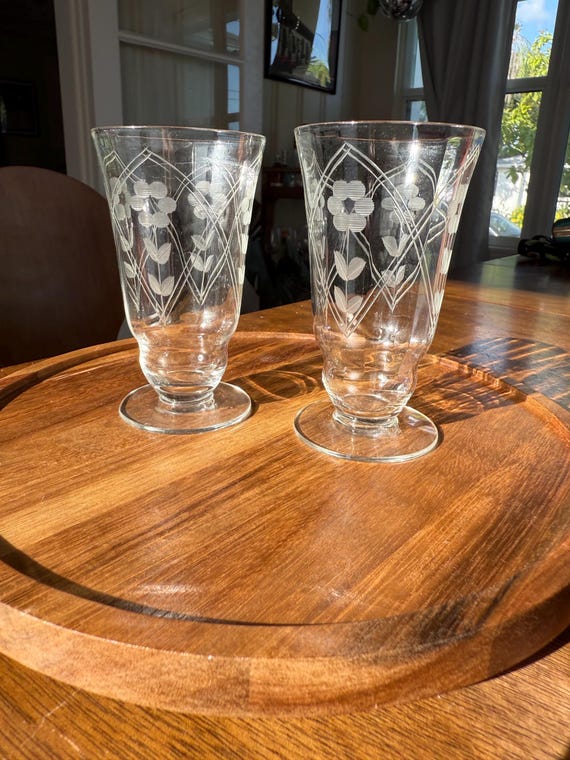 Vintage Etched Footed Glasses - Set of 2 Art Deco Style - Mud Century Floral Juice or Sherbet Glassware