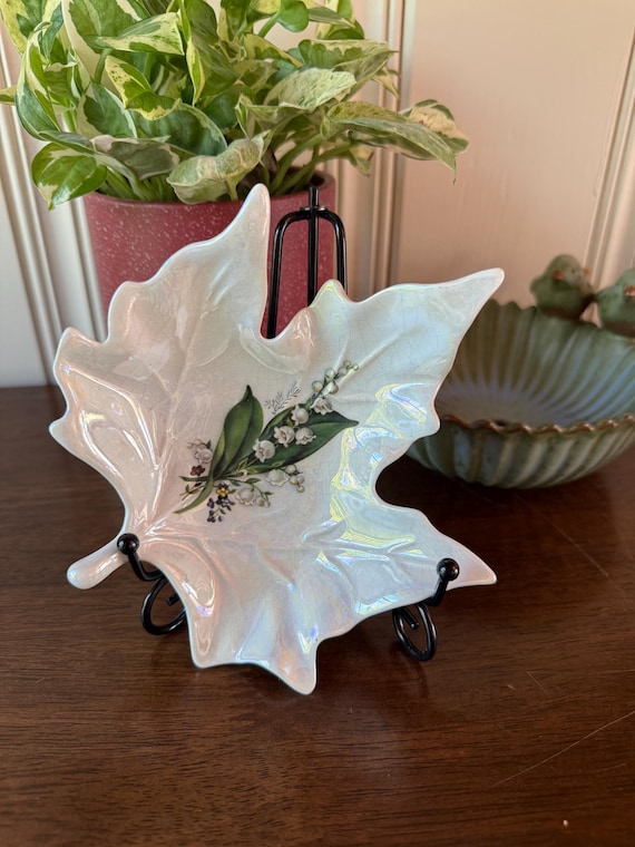 Vintage Floreal Collection Leaf Dish with Lily of the Valley | Iridescent Crackle Glaze Ceramic Catchall