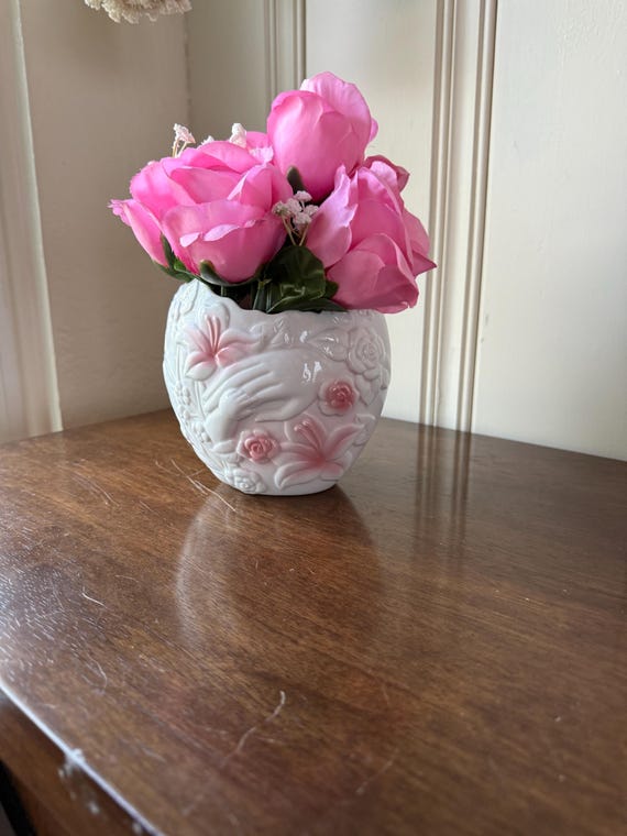 1993 FTD Pink Floral Hands Ceramic Vase – Vintage Taiwan Bud Vase
