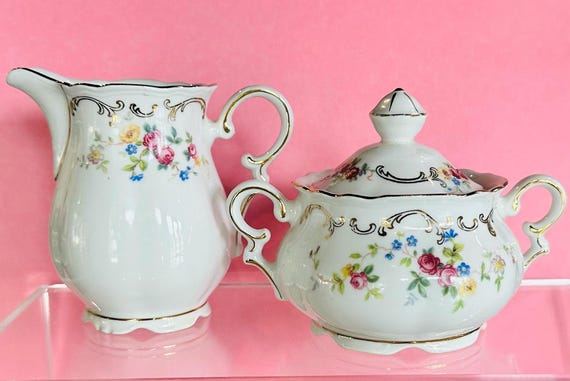 Mitterteich Bavaria Creamer & Sugar Bowl Set – Vintage -  Floral Porcelain with Gold Trim | U.S. Zone Germany 1940s