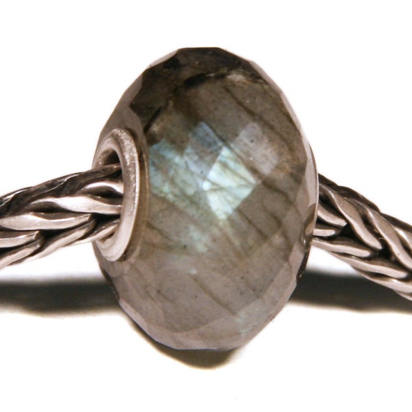 Gemstones by Anne Meiborg - Artisan europian charm bead -  small core - BHB - Labradorite - 11302