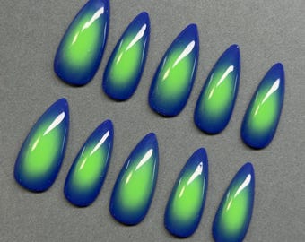 Blue And Neon Green Halo Nails | Airbrushed Press On Nails | Green Nails | Summer Nails | Neon Green Halo Nails | Spring Nails | Blue Nails
