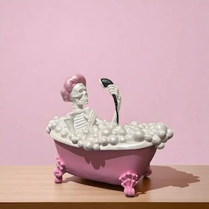 Halloween Skeleton Tub Decor – Gothic Bathroom Shelf Ornament, Bone Figure in Bathtub, Spooky Macabre Display, Indoor Haunted Home Accent