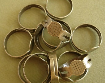 20pcs-  Ring Base,Antique Bronze, Adjustable.