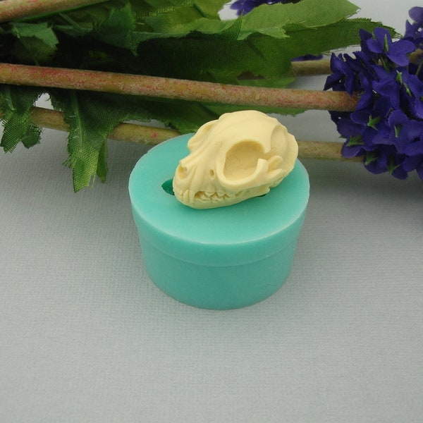Moule en silicone, crâne de chat, camée pour fabrication de bijoux en argile polymère.