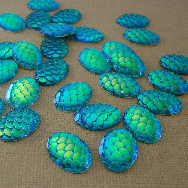 20- Oval Resin Cabochons, Mermaid Fish Scale , Rainbow Iridescent Blue, Faux, 18x13mm.