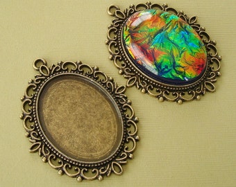 2pcs- Antique Bronze Filigree  Pendant Cabochon Settings.