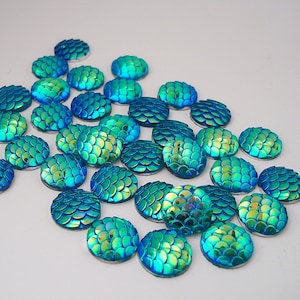 20- Round Resin Cabochons, Mermaid Fish Scale , Rainbow Iridescent Aqua Gold AB, Faux, 12mm.