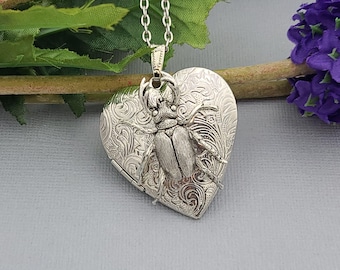 Heart Silver Beetle Keepsake Photo Locket Vintage Jewelry Gift.