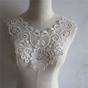 White Collar Craft Floral  Applique Trim Decorated Lace Neckline.