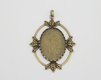 ヴィンテージ真鍮オーバルペンダントセッティング 43 mm - カボション
