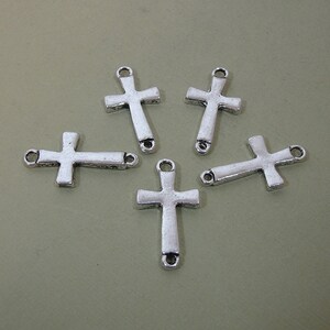 20pcs-CrossCharm Connector Link  Sideways Antique Silver 26x14x2mm.