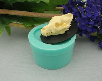 Silicone Mold  Wolf Skull  Cameo Jewelry Making Resin Polymer Clay.