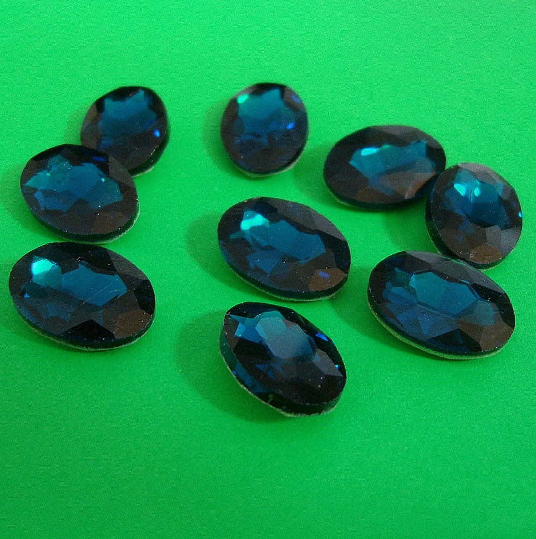 2pcs- Vintage Faceted Glass Jewels Blue Zircon Oval 18x13mm