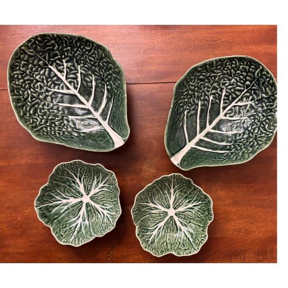 Bordallo Pinheiro Cabbage Leaf Serving Bowls 4 Piece Set Green  display picture 1