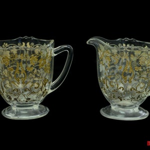 New Martinsville Gold Florentine Clear Crystal Etched Glass Leaf Creamer & Sugar