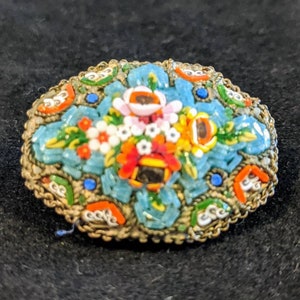 Micromosaic Oval Pin Brooch | Vintage Handcrafted Jewelry | Italy | Silver | 1&quot; x 1-1/4&quot;