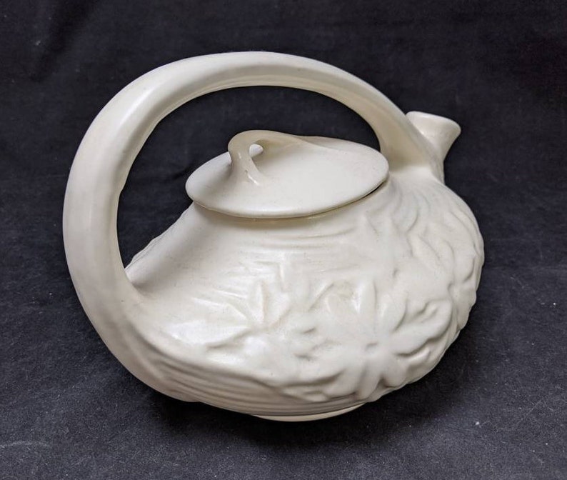 Vintage 1940s McCoy Pottery Floral Teapot Cream /& Open Sugar Set Matte White 21477