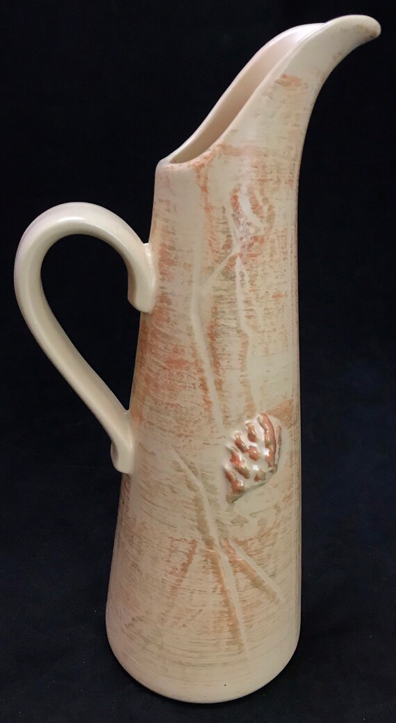 Tall #87 Ewer Pitcher Matte Finish Pinecone Motif Beige and Brown Woodsy Cabin Decor ref 21070 Vintage Hull U.S.A
