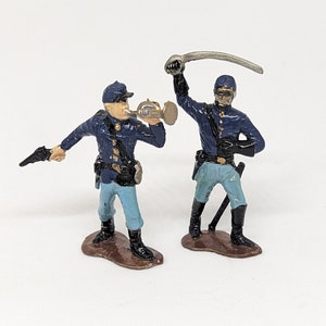 Set of 2 Toy Lead Civil War Soldiers | Barclay Grey Iron Britain | Union Soldier | Bugle Charge | Sword Drawn | 24244
