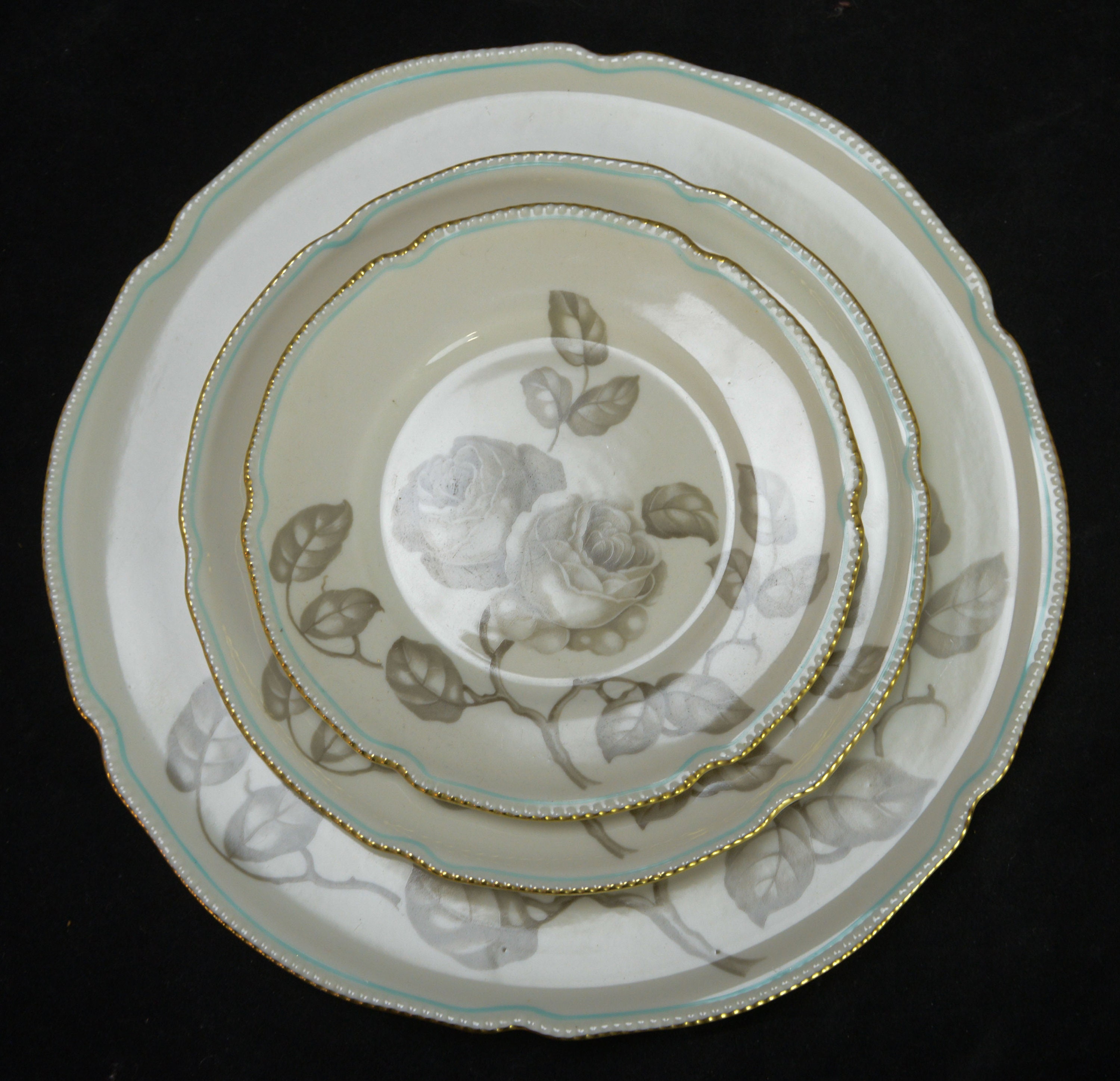 75 Piece Set Castleton China Gloria Pattern Teacup Saucer Cream