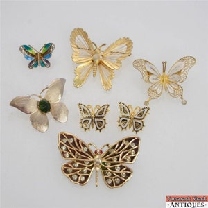 Lot of 7 Vintage Butterfly Gold Toned Brooches Pins Open Wire Painted Rhinestone