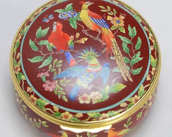Beautifully Designed High Quality Halcyon Days Enamel Trinket Box with Richly Decorated Parrot Design