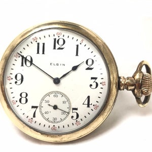 1919 Illinois Grade 386 16s 17j Elgin Pocket Watch in New York 30 Yr Warranted Case Embossed Movement Hunting Lever Good Balance Runs