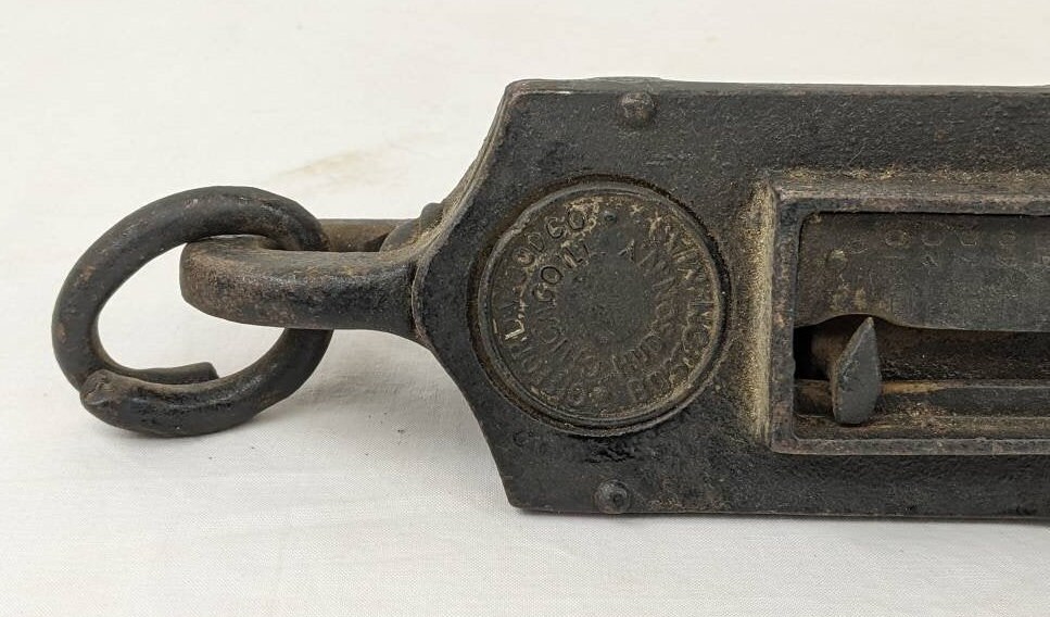 Antique Gifford Wood Co. Hanging Spring Scale | 200 Pound Capacity ...
