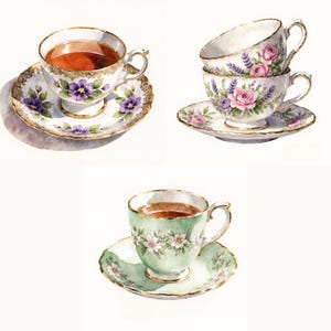 Può includere: Illustrazione ad acquerello di tre tazze da tè e piattini. Una tazza è piena di tè e decorata con fiori viola. Due tazze sono impilate, con rose rosa e lavanda. La terza tazza è verde con accenti floreali bianchi, il tutto con finiture dorate.