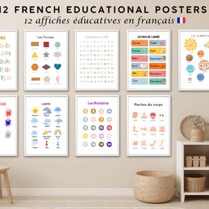 Könnte beinhalten: Ein Satz von 12 französischen Lernpostern in weißen Rahmen. Die Poster behandeln Themen wie Alphabet, Formen, Zahlen, Monate, Planeten, Farben, Wetter und Körperteile. Der Text "12 FRENCH EDUCATIONAL POSTERS" steht oben.