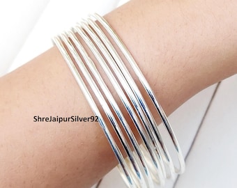 7 Sets von Armreifen, 925 Sterling Silber Armreifen, handgemachte Statement Armreifen, Sets von 7 Armreifen, mexikanische Armbänder, 7 dünne Silber Armreifen