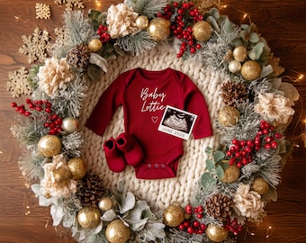 Christmas Baby Announcement Digital Template | Editable Pregnancy Reveal | Simple Xmas Baby Reveal for Social Media